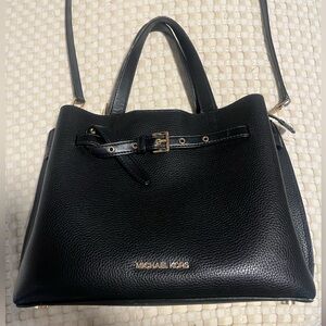 MICHAEL KORS Black Bag Gold Hardware